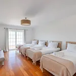 Vila Grande Com Piscina Privada | *