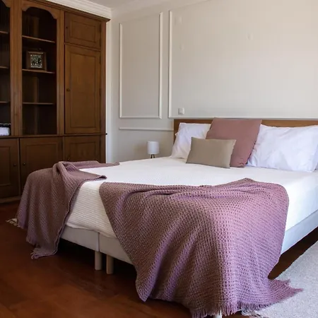 Martinho - Piscina E Vista Mar, By Hopstays إيريسييرا