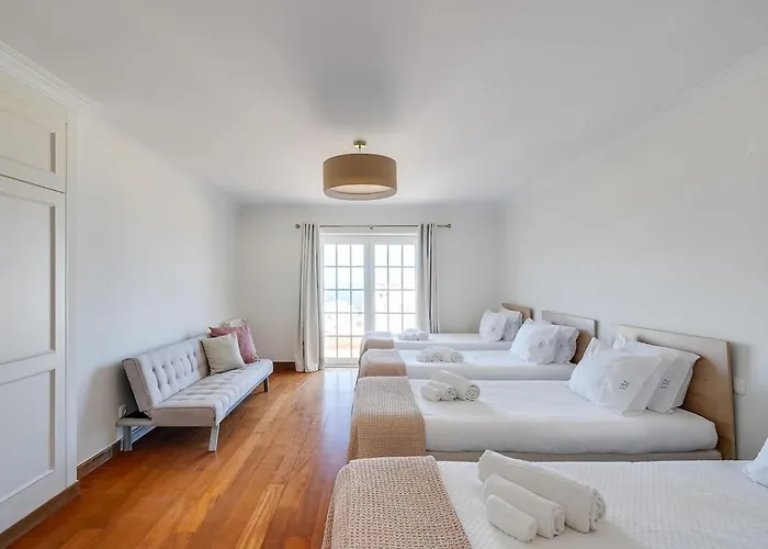 Grande Com Piscina Privada | Willa Ericeira