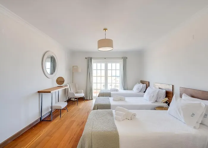 Grande Com Piscina Privada | * Ericeira