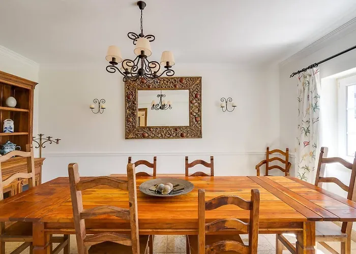 Willa Grande Com Piscina Privada |